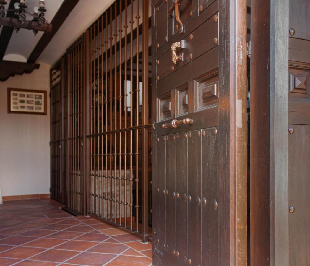 Casa Rural La Bodega, Ofrece Cata De Vino Gratis Horche ภายนอก รูปภาพ