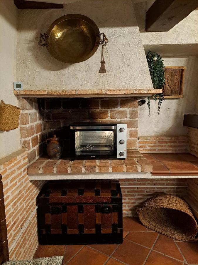 Casa Rural La Bodega, Ofrece Cata De Vino Gratis Horche ภายนอก รูปภาพ