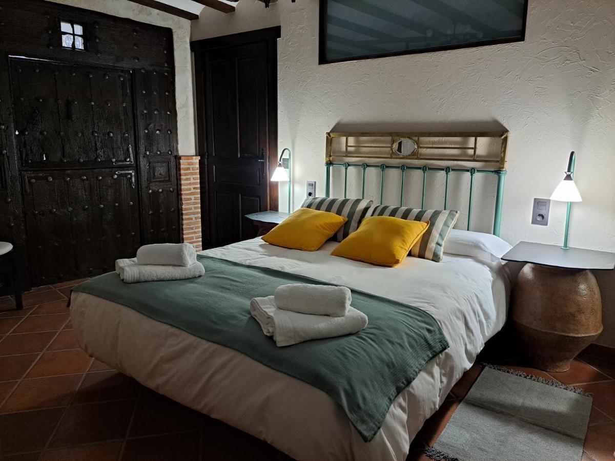 Casa Rural La Bodega, Ofrece Cata De Vino Gratis Horche ภายนอก รูปภาพ