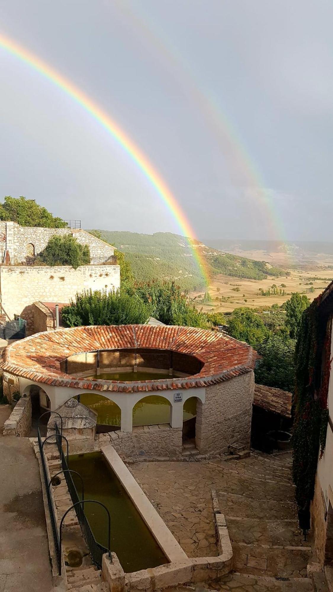 Casa Rural La Bodega, Ofrece Cata De Vino Gratis Horche ภายนอก รูปภาพ