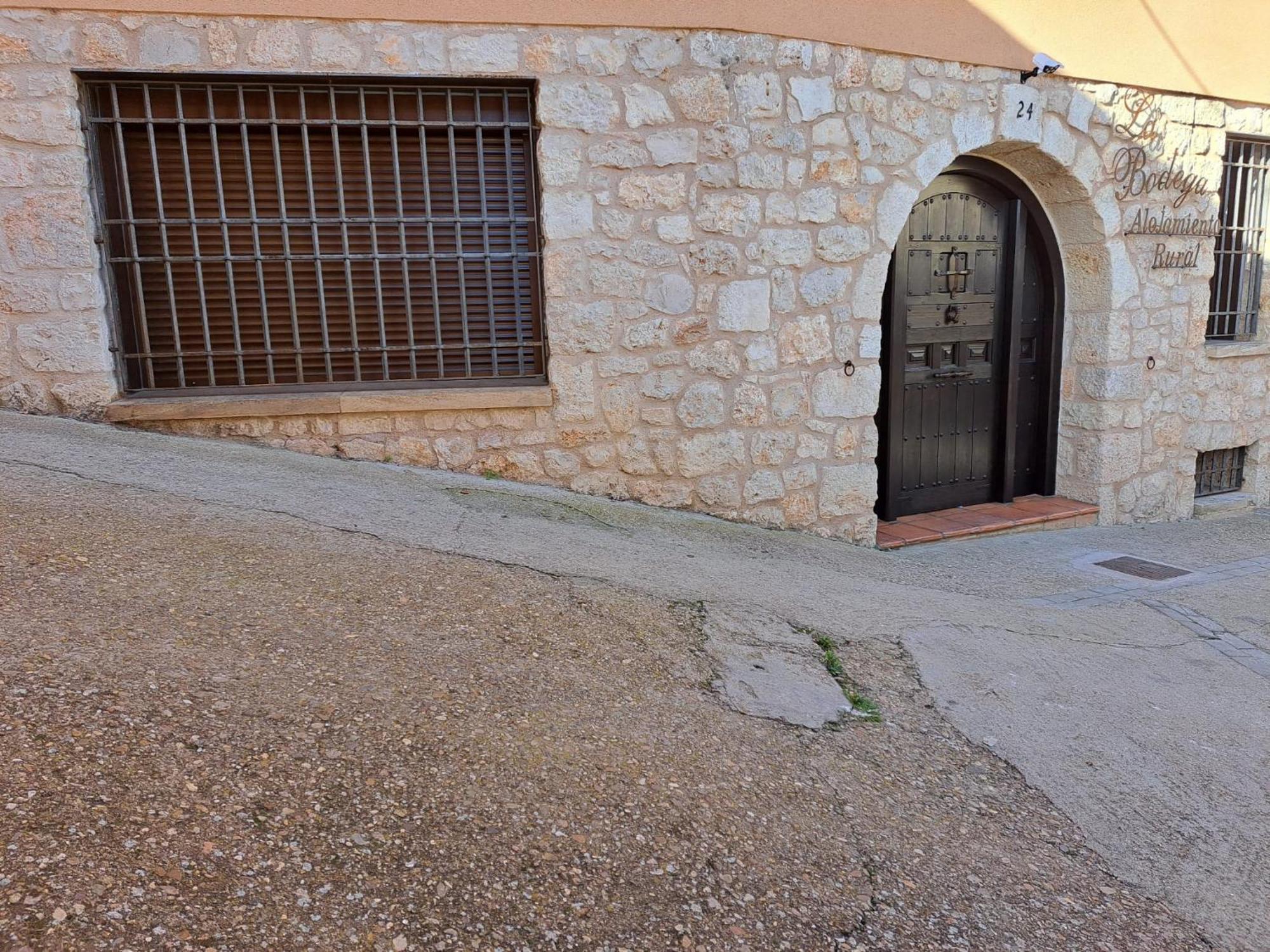 Casa Rural La Bodega, Ofrece Cata De Vino Gratis Horche ภายนอก รูปภาพ