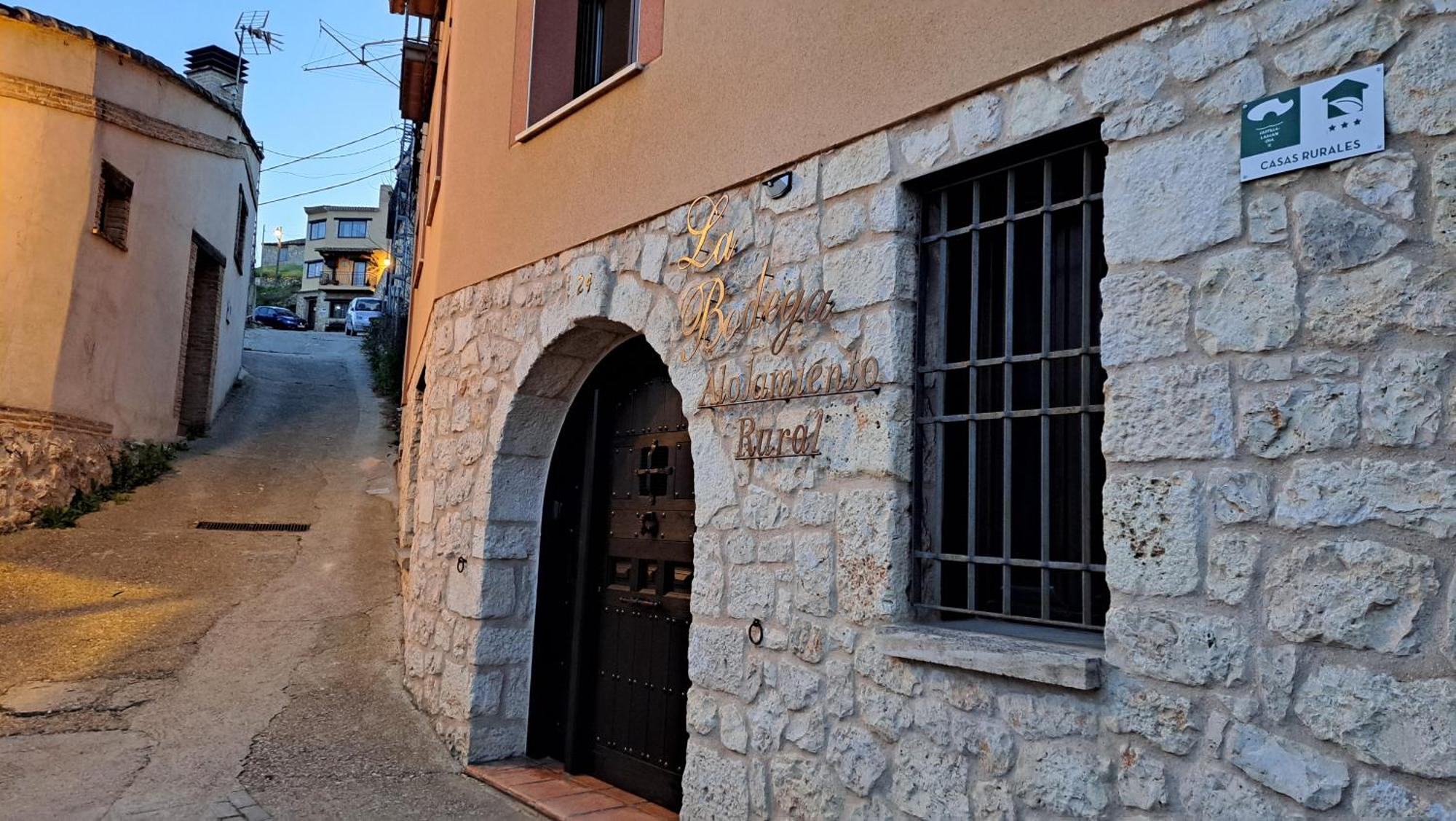 Casa Rural La Bodega, Ofrece Cata De Vino Gratis Horche ภายนอก รูปภาพ